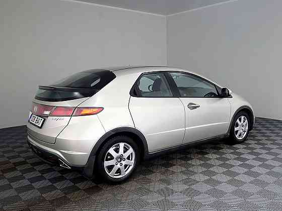 Honda Civic Elegance 1.8 103kW Tallina