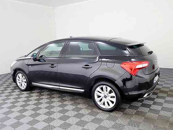 Citroen DS5 Exclusive Hybrid 4x4 ATM 2.0 HDi 120kW Tallina