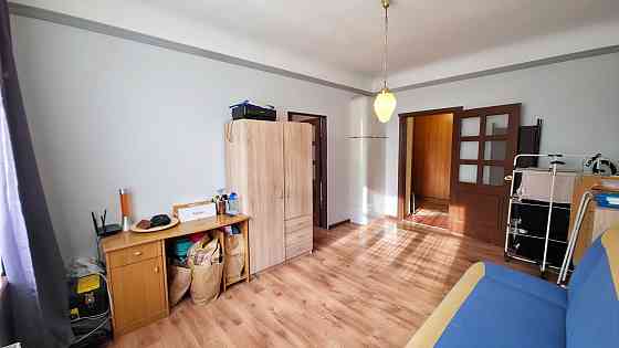 Dzīvokļa video tūri var noskatīties, nospiežot uz mājas lapas sludinājuma lejas daļā. Jauns... Рига