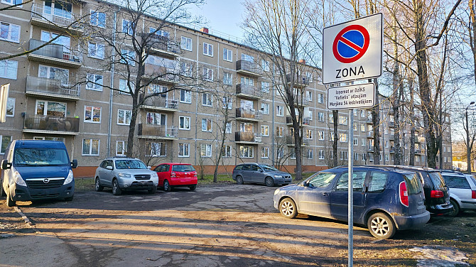 Dzīvokļa video tūri var noskatīties, nospiežot uz mājas lapas sludinājuma lejas daļā.
Jauns... Rīga - foto 15