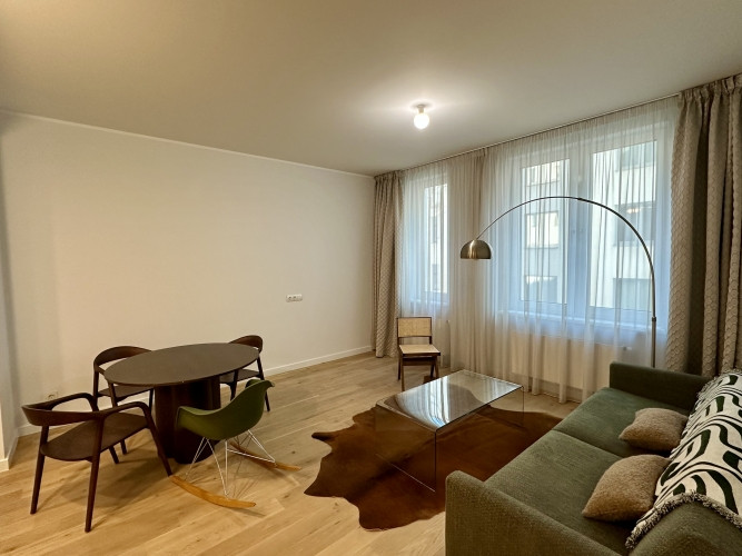 Сдается в аренду светлая, солнечная, уютная 2-комнатная квартира в тихом центре Рига - изображение 1