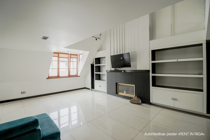 Сдается 4-комнатная квартира в Старой Риге, напротив отеля Hilton. Отдельная кухня, Рига - изображение 3