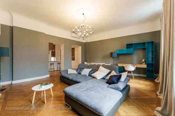 Furnished 2-room apartment in a renovated building at Brīvības Street 46. Entrance and windows face  Rīga