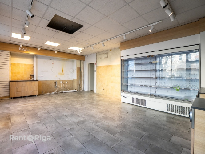 Kompaktas komerctelpas aktīvā lokācijā!  +Telpas atrodas blakus sabiedriskā transporta Rīga - foto 5