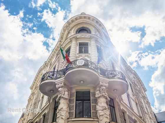 Продаётся один из архитектурно выдающихся объектов недвижимости в самом центре Rīga