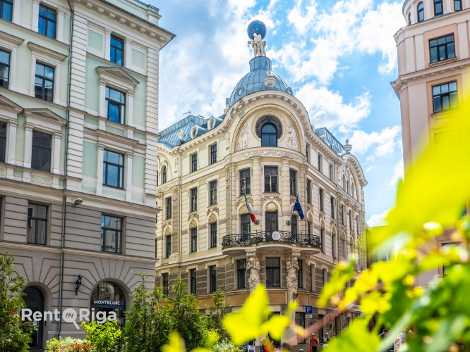Pārdošanai tiek piedāvāts viens no arhitektoniski izcilākajiem namīpašumiem Rīgas centrā, Rīga - foto 5