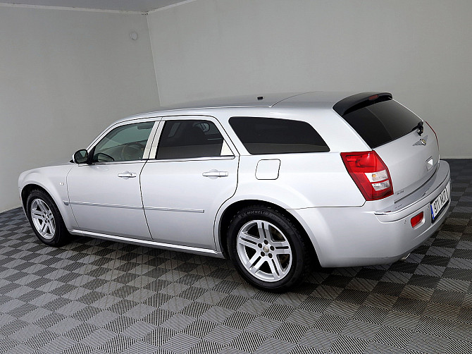 Chrysler 300 C Limited ATM 3.0 CRD 160kW Tallina - foto 4