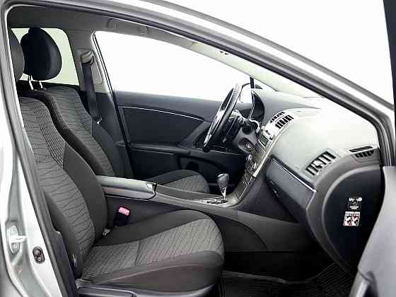 Toyota Avensis Linea Sol ATM 1.8 108kW Tallina