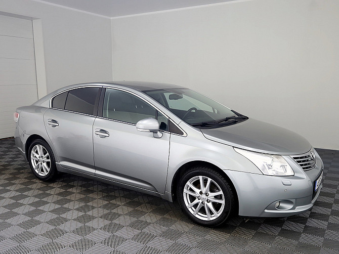Toyota Avensis Linea Sol ATM 1.8 108kW Tallina - foto 1