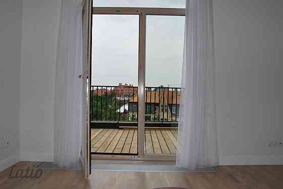 Ja vēlaties izbaudīt privātmājas priekšrocības - klusums, dārznieka sakopta teritorija, diennakts dr Rīga