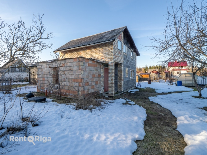 Tiek pārdots perspektīvs īpašums Stīpnieku dārzu ciematā  jaunbūve ar 568 m lielu zemes Olaine - foto 1