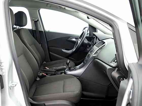 Opel Astra Tourer Facelift 1.7 CDTi 81kW Tallina