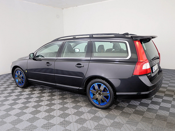 Volvo V70 Summum Facelift ATM 2.0 157kW Tallina - foto 4