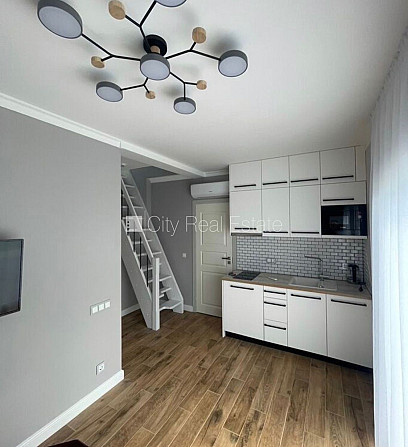 Renovēta māja, labiekārtots apzaļumots pagalms, vieta automašīnai, terase, guļamistabu Jūrmala - foto 15