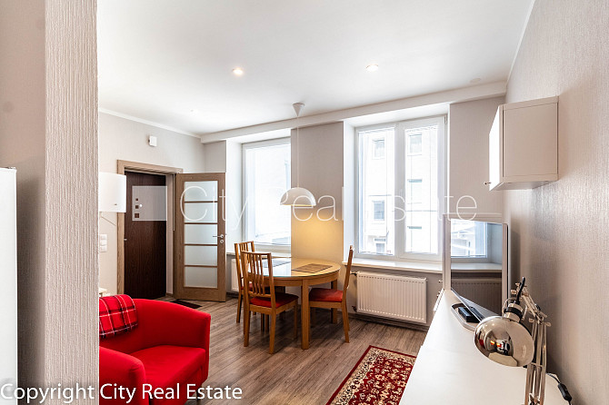 Pagalma ēka, renovēta māja, slēgts pagalms, teritorijas iebrauktuves vārti aprīkoti ar Rīga - foto 18