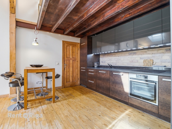 Ekskluzīvs divstāvu mansarda dzīvoklis ar privātu jumta terasi  Rīgas centrā!  Renovētā, Rīga - foto 4