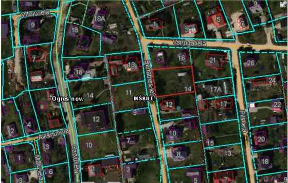 Apbūves zeme Ikšķiles centrā privātmāju apbūves teritorijā. Kluss rajons bez intensīvas satiksmes, D Ogre un novads