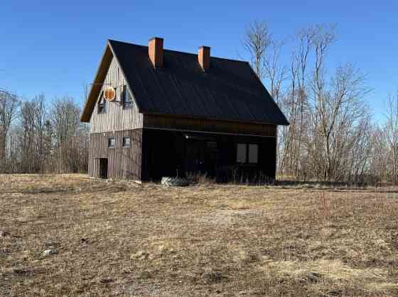 На продажу сельская усадьба  49,89 га с жилым домом, всего в 1 км от Видале! Talsi un novads