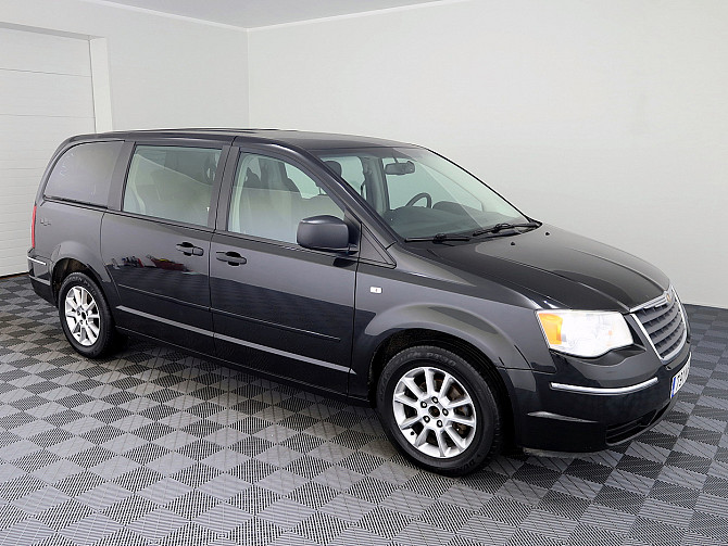 Chrysler Grand Voyager Comfort ATM 2.8 CRDi 120kW Tallina - foto 1