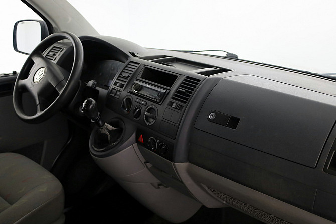 Volkswagen Transporter Passenger 2.5 TDI 96kW Tallina - foto 5