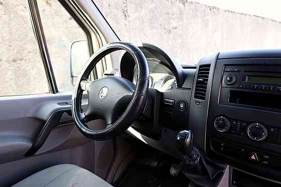 Volkswagen Crafter Van 2.5 TDI 100kW Tallina