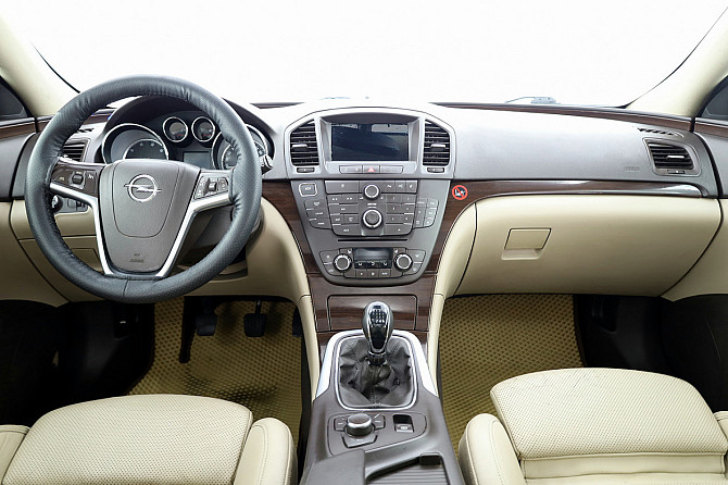 Opel Insignia Sports Tourer Cosmo 2.0 CDTi 118kW Tallina - foto 5