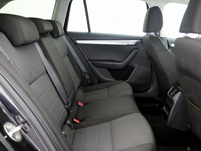 Skoda Octavia Comfortline Facelift ATM 1.8 132kW Tallina - foto 7