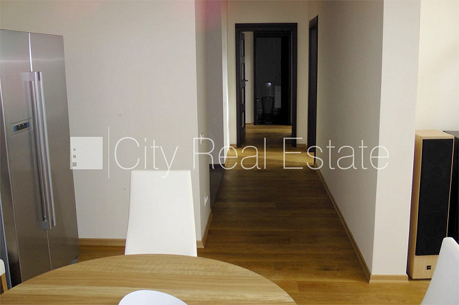 Проект - Panorama Plaza (Панорама Плаза), благоустроенный озеленённый двор, во дворе Рига - изображение 4