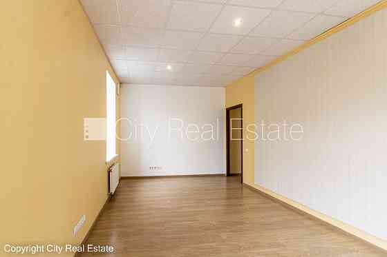 Проект - Миера 86, здание во дворе, реновированный дом, благоустроенный Rīga