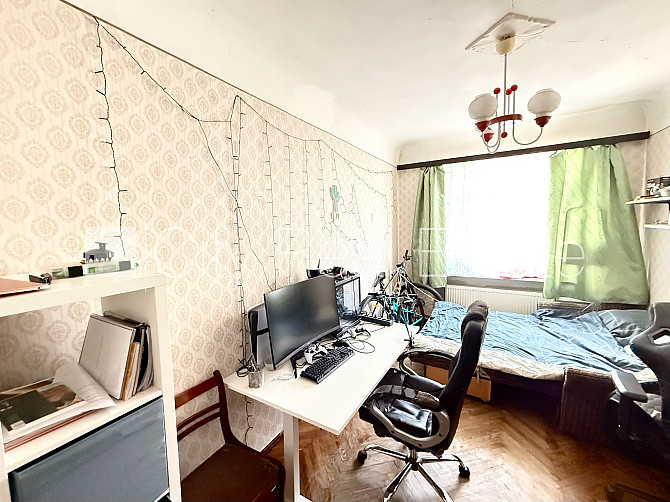 Fasādes māja, renovēta māja, labiekārtota apzaļumota teritorija, slēgts pagalms, ieeja no Rīga - foto 12