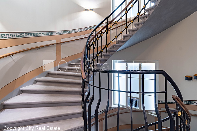 Фасадный дом, реновированный дом, фасад с декоративной штукатуркой, закрытый Рига - изображение 11