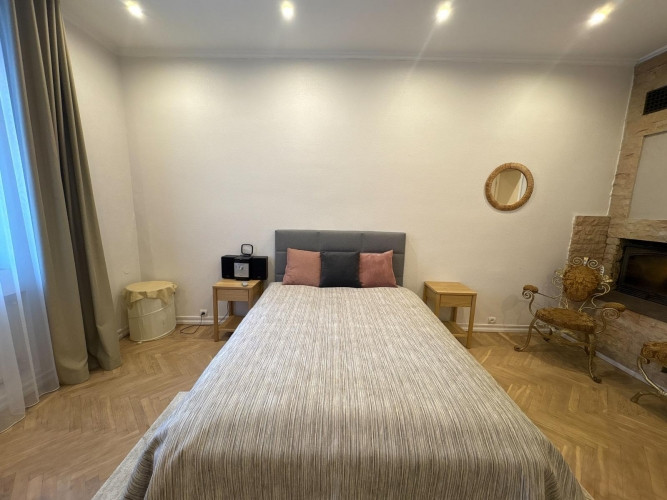 Izīrē klusu un mājīgu 2 istabu dzīvokli!  Dzīvoklis ir gaišs, pilnībā aprīkots un tam ir Rīga - foto 4