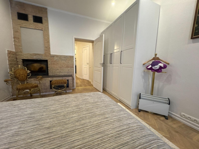 Izīrē klusu un mājīgu 2 istabu dzīvokli!  Dzīvoklis ir gaišs, pilnībā aprīkots un tam ir Rīga - foto 5