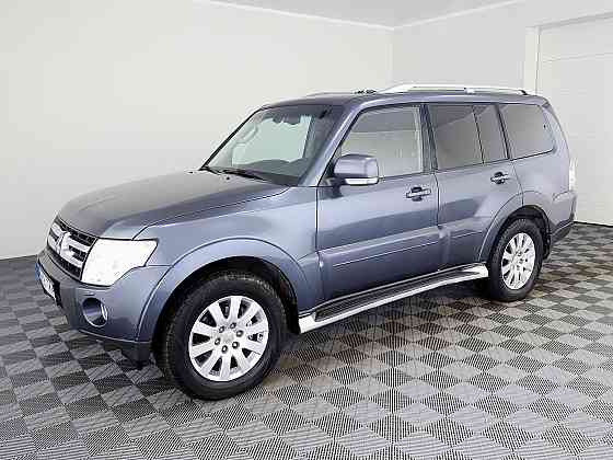 Mitsubishi Pajero Luxury ATM 3.2 Di-D 125kW Tallina