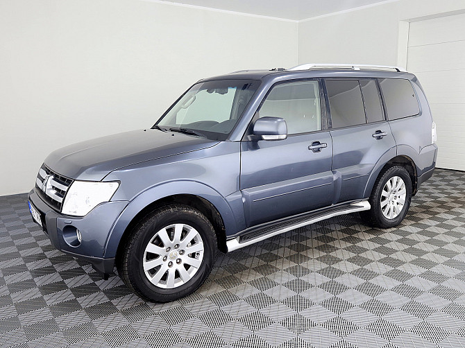 Mitsubishi Pajero Luxury ATM 3.2 Di-D 125kW Tallina - foto 2