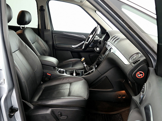 Ford S-MAX Luxury Facelift 2.0 TDCi 100kW Tallina - foto 6