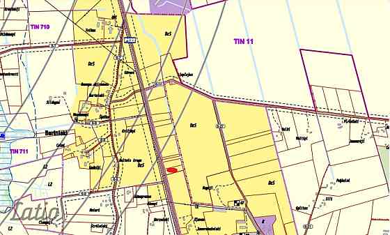 Pārdod zemes gabalu saistība ar to, ka netiek izmantots saimnieciskai darbībai. Zeme atrodas asfaltē Ventspils un novads