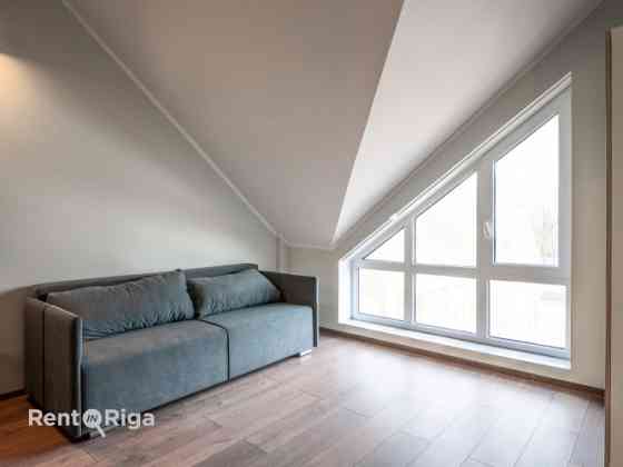 Сдается просторная и светлая 2-комнатная квартира-лофт с высокими потолками и Rīga