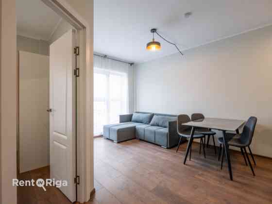 Сдается просторная и светлая 2-комнатная квартира с удобной планировкой. Rīga