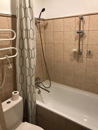 Īpašnieks izīrē kompaktu mājīgu vienistabas dzīvokli ar visām ērtībām piecstāvu ķieģeļu mūra ēkas... Рига - изображение 10