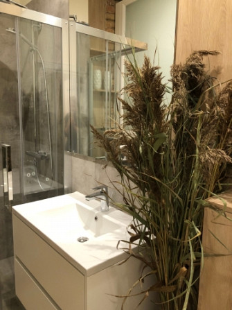 A beautiful and cozy one-bedroom apartment for rent in the very heart of the city  an exceptional lo Рига - изображение 6