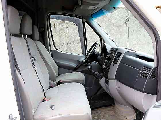 Volkswagen Crafter Van 2.5 TDI 100kW Tallina