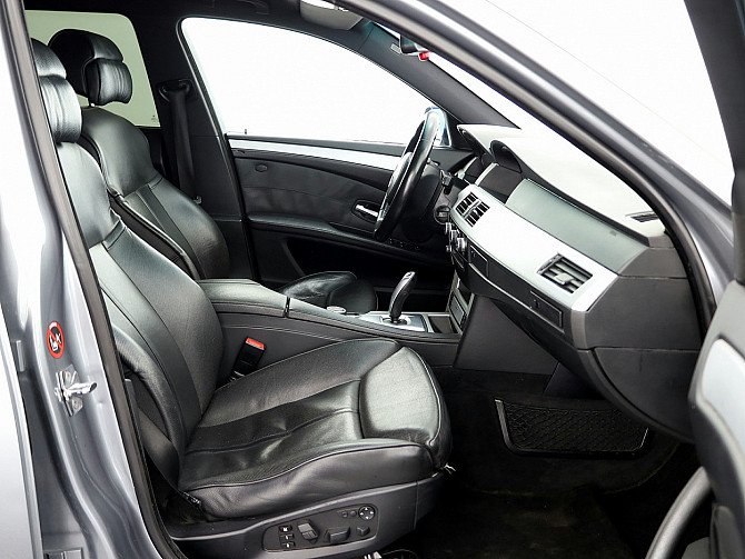 BMW 530 xDrive M-Pakett Facelift ATM 3.0 XD 173kW Tallina - foto 6