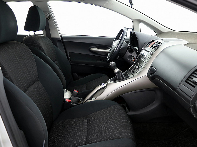 Toyota Auris Linea Sol 1.6 91kW Tallina - foto 6