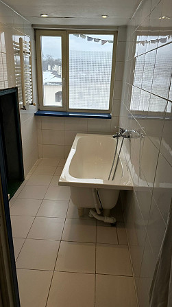 Сдаётся квартира, на длительный срок.
Газовое отопление.
Низкие коммунальные платежи.
Без... Rīga - foto 6