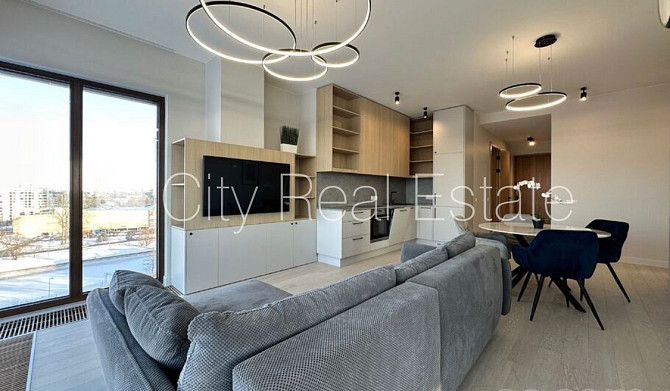 Labiekārtota apzaļumota teritorija, bezmaksas stāvvieta pagalmā, viena istaba izolēta, Rīga - foto 16