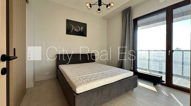 Labiekārtota apzaļumota teritorija, bezmaksas stāvvieta pagalmā, viena istaba izolēta, Rīga - foto 20