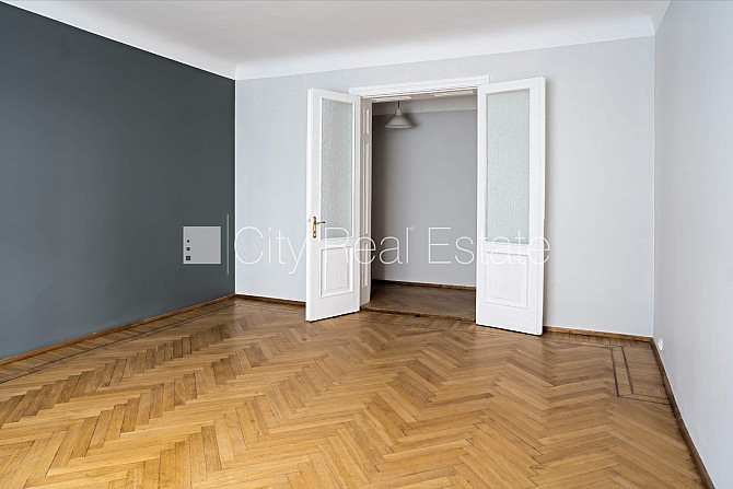 Фасадный дом, окна выходят в обе стороны дома, количество спален 3 шт., Рига - изображение 13