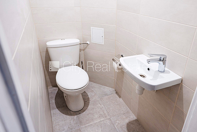 Фасадный дом, окна выходят в обе стороны дома, количество спален 3 шт., Рига - изображение 19