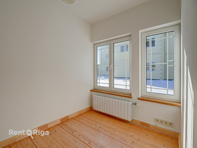 Pārdod vienstāvu māju ar zemi Jūrmalas sirdī, Majoros.  + Mājas platība; + Zemes gabala Jūrmala - foto 8